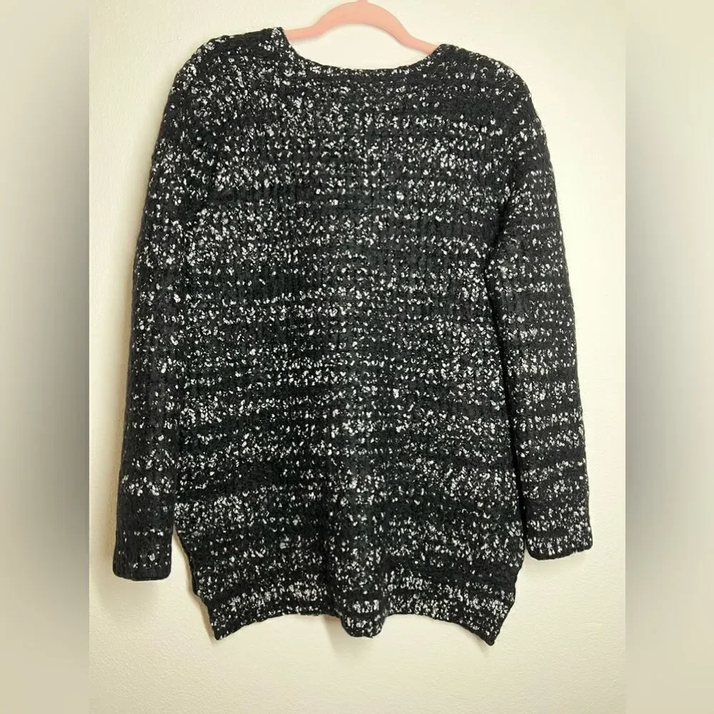 Calvin Klein Sweaters | CK V Neck Warm Sweater knit size M Black White